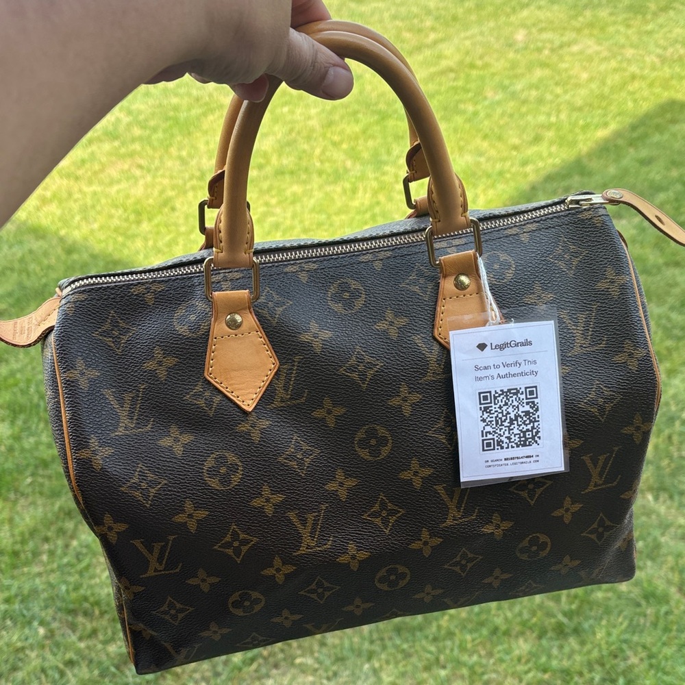 Louis Vuitton Speedy 30 Monogram Canvas| Dust Bag,Lock & Key| Authentic - Picture 12 of 16